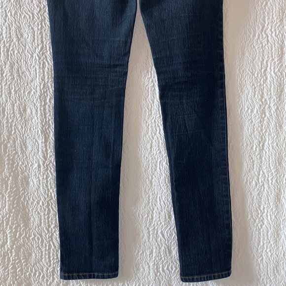 SO Low-Rise Skinny Jeans - Picture 7 of 11